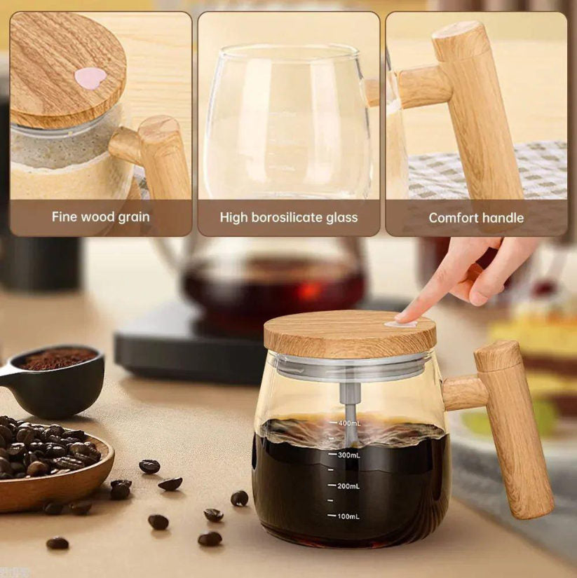 Taza de vidrio con batidor recargable