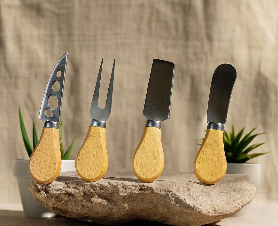 SET de 4 Cuchillos para quesos